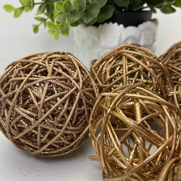 Gold Grapevine Decorative Balls 8 pcs - Picture 3 of 10